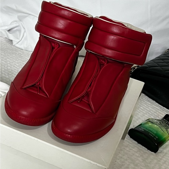 Mason Margiela Future 22 Sneakers RED Size 42 US9 - Picture 1 of 9